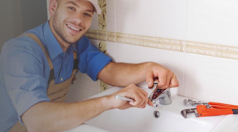 Expert burst pipe repair services in Thaxton, VA